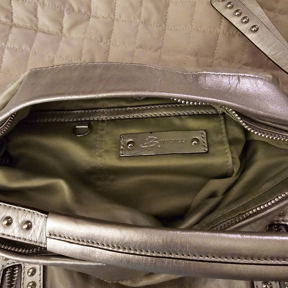 B Makowsky Pewter Metallic Satchel handbag like new Excellent condition 14 x 16 - Picture 10 of 15